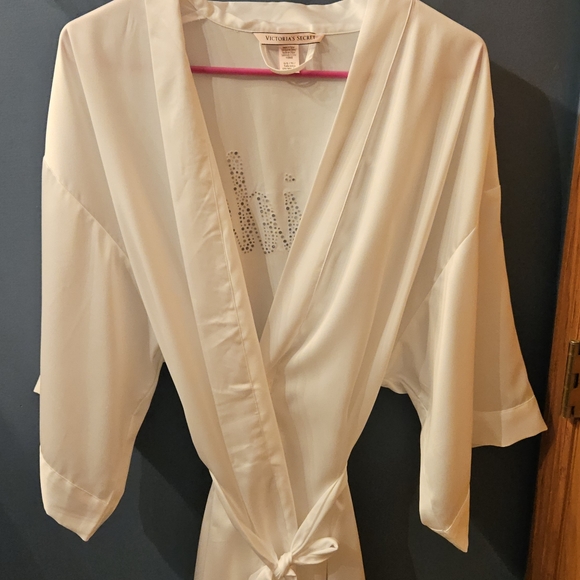 Victoria secret white bride robe - Picture 2 of 6
